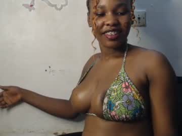 cum_ebony_xxxpetit