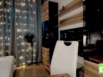 julia_t_mog