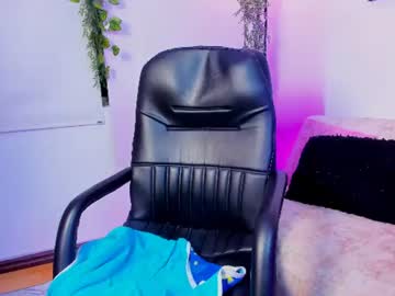 leah_bx