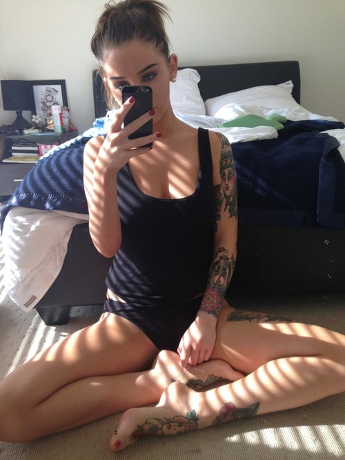 NN Teen feet — 23